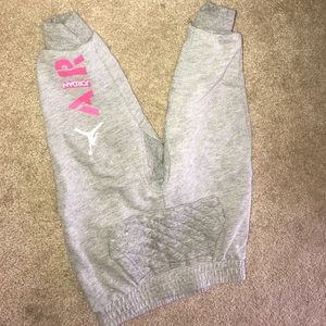 Jordan pants size 9-12 months