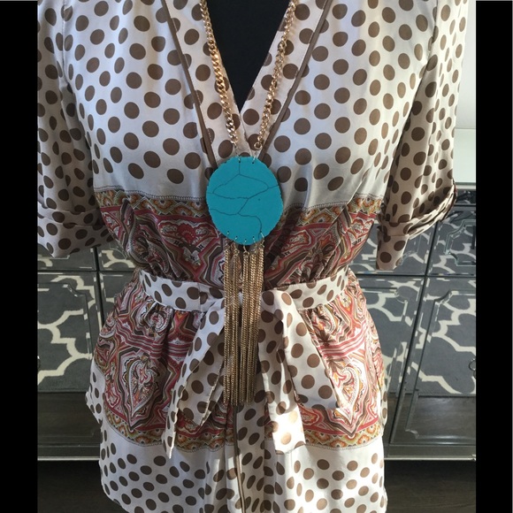 BCBG MaxAzria Tie Waist Blouse (100% Silk)❤️ - Picture 6 of 8