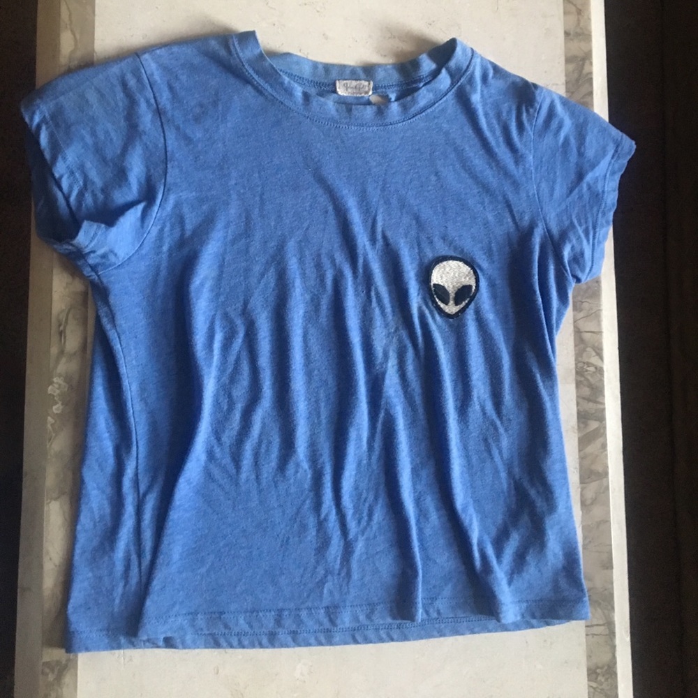 Alien crop top