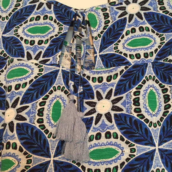 New Directions tassel tie top - Picture 5 of 7