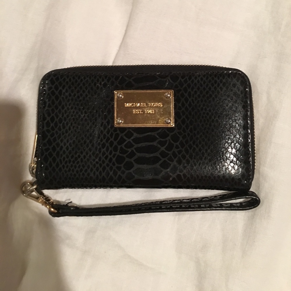 Michael Kors Snake skin Wallet for IPhone 5