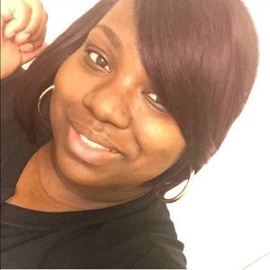 Meet your Posher, Shamia