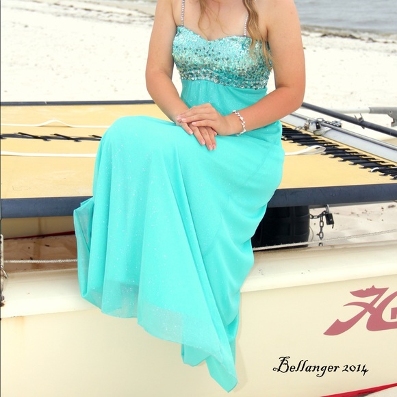 Teel Prom Dress - Picture 6 of 7