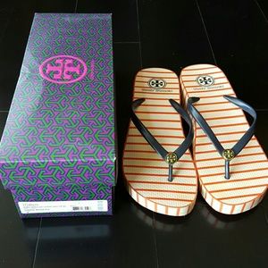 Tory burch flip flop wedge white red size 8