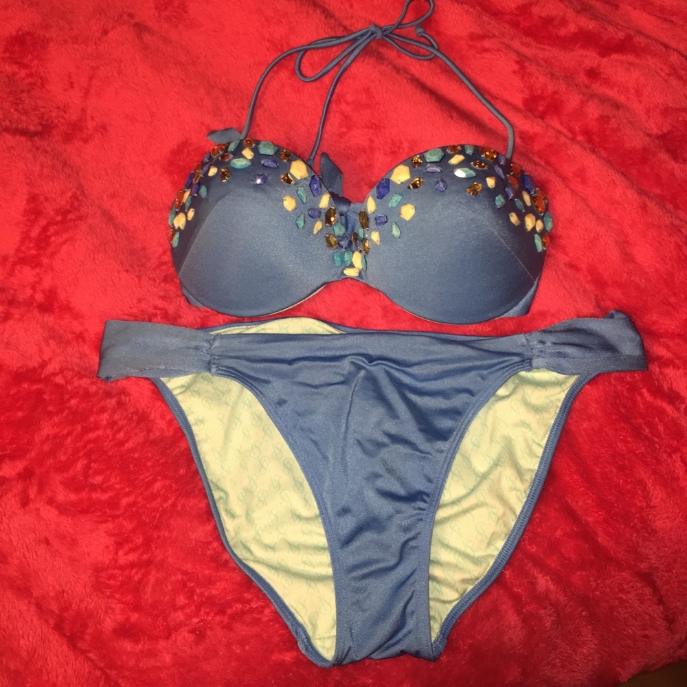 Victoria Secret Swimsuit top 34D Bikini