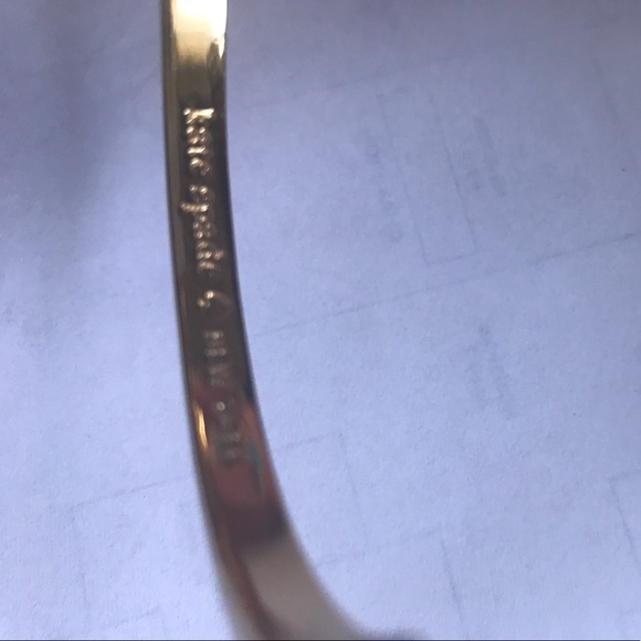 Kate spade set in stone gold hinged bangle - Picture 3 of 4