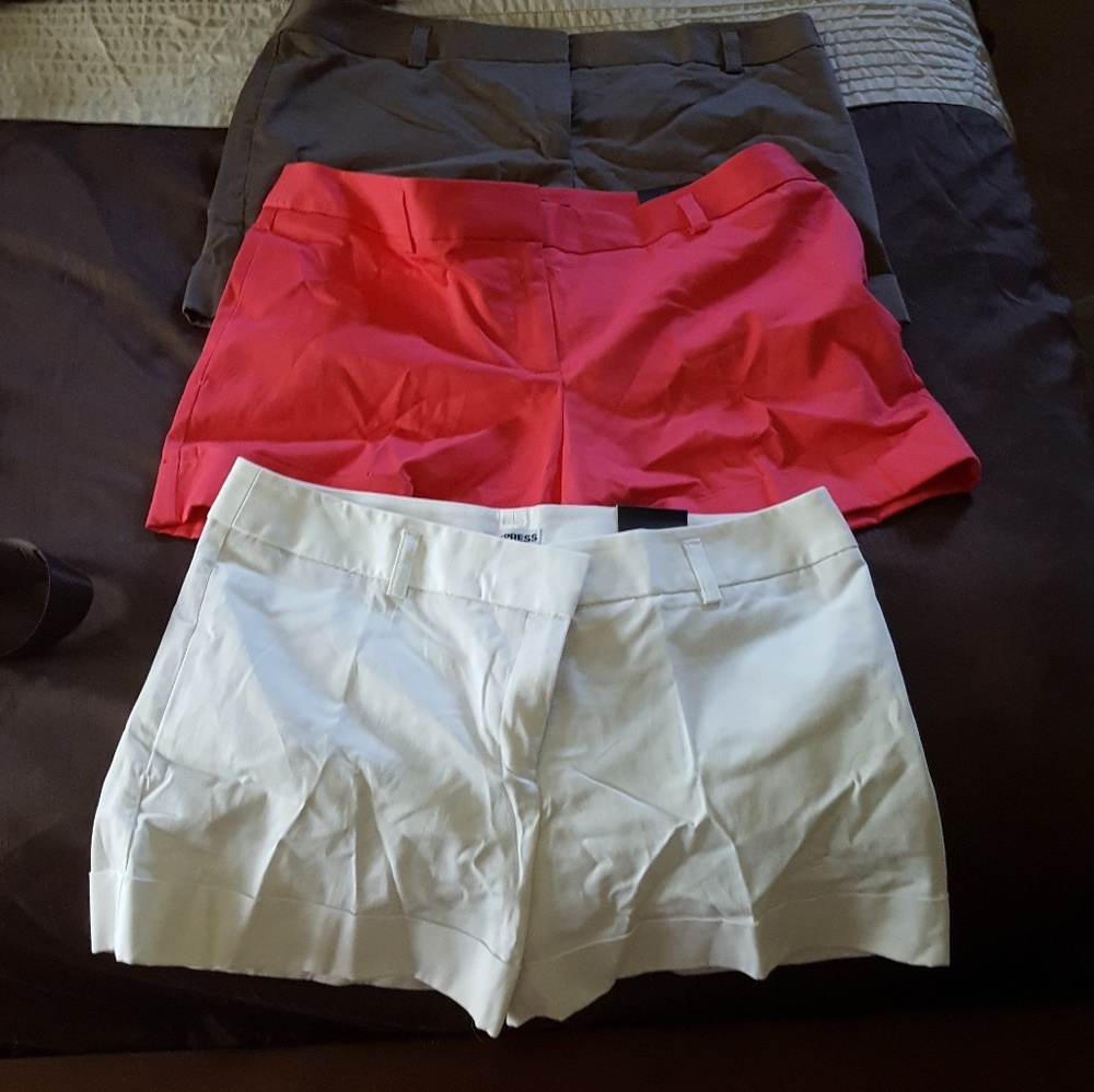4 PAIR OF EXPRESS SHORTS