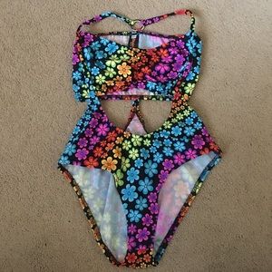 nwot rainbow flower two piece rave set