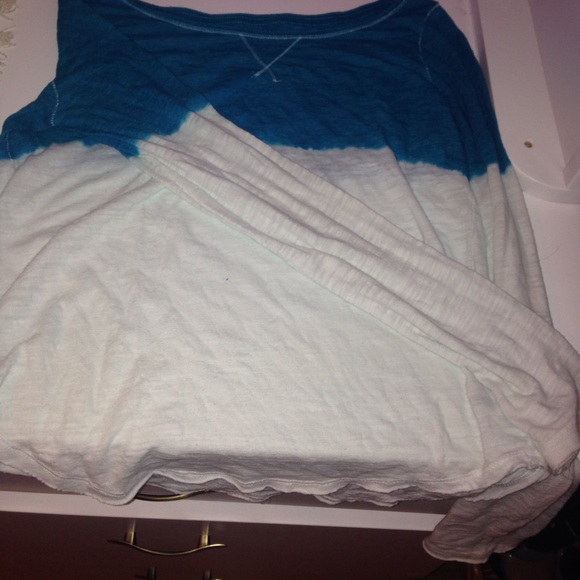 Aeropostale Blue and White Ombré shirt - Picture 2 of 2