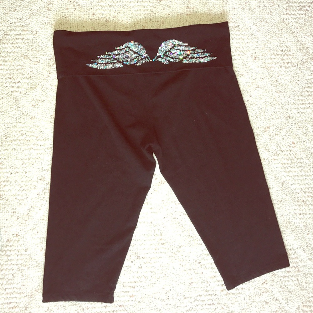 Gorgeous 🔥 Sequin Angel Wing Cropped Yogas!! 💕