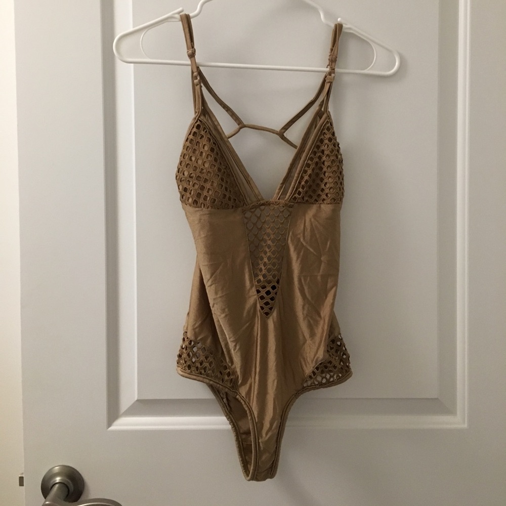 Windsor Store one piece