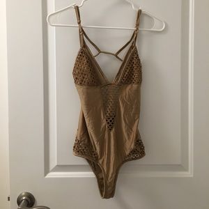 Windsor Store one piece