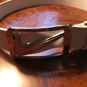 Men's Nike white belt