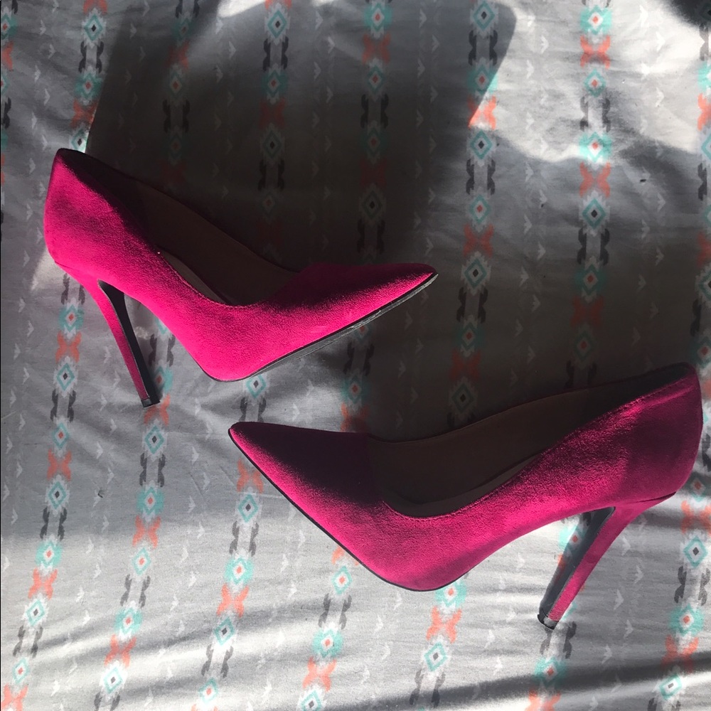 Magenta/Fuschia Suede Pumps Dark Pink Heels
