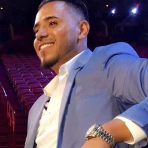 Meet your Posher, Leo