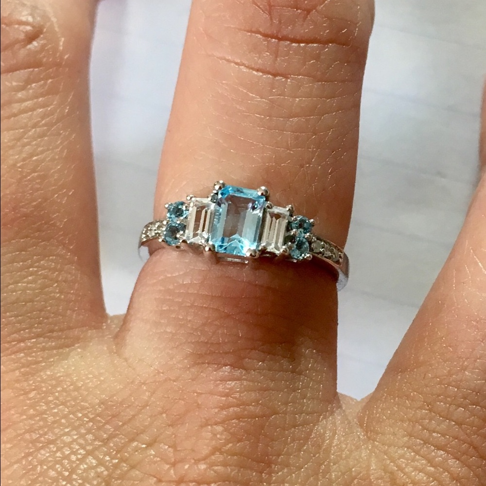 Blue, white topaz ring, diamond ring (white gold)