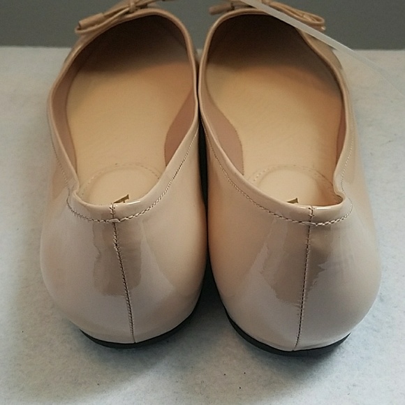 **SOLD**Prada Leather Skimmer Flats - Picture 4 of 6