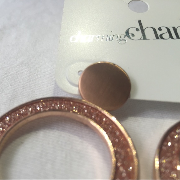 Earrings - Picture 3 of 6