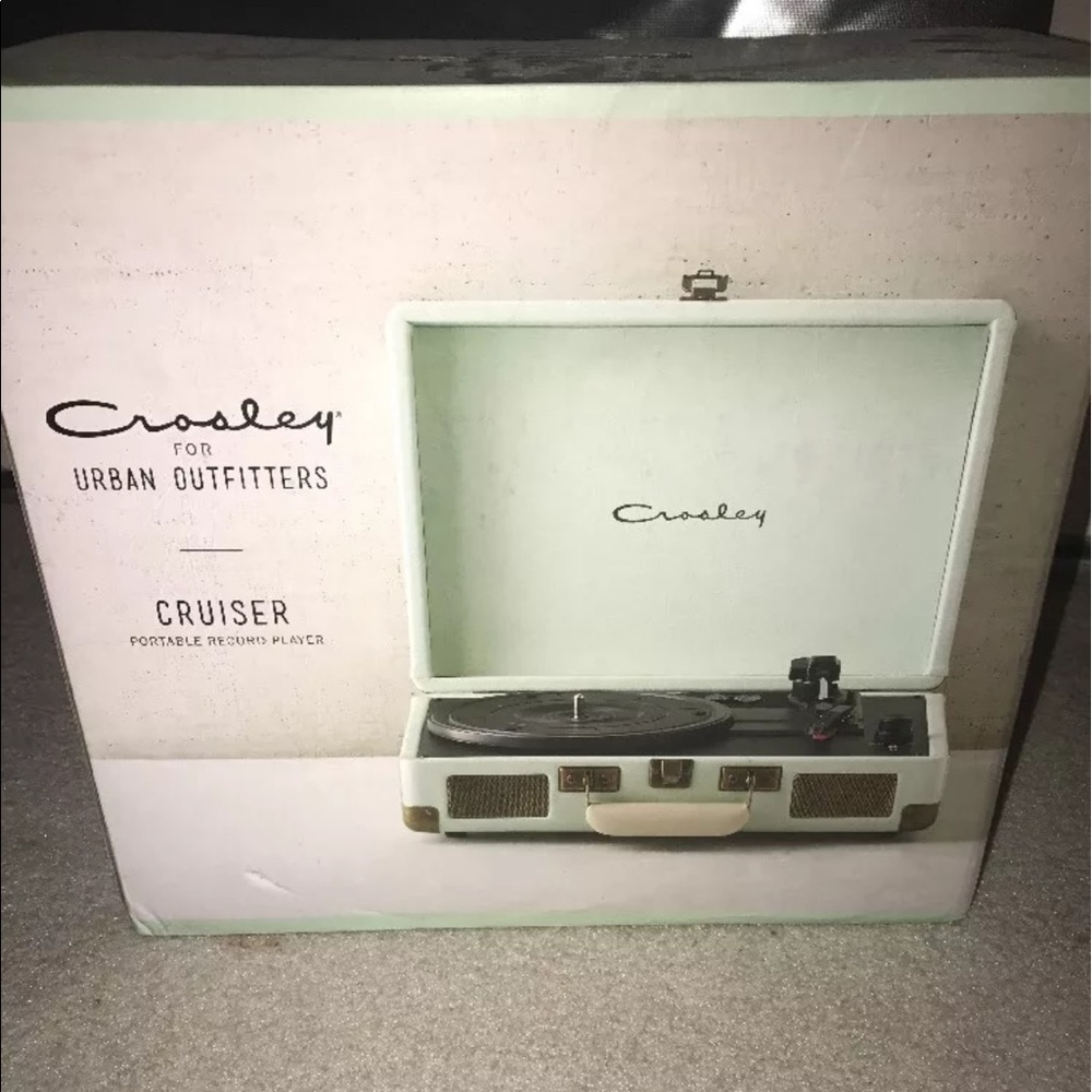 teal crosley portable record player