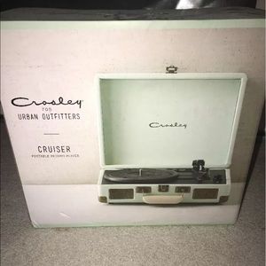 teal crosley portable record player