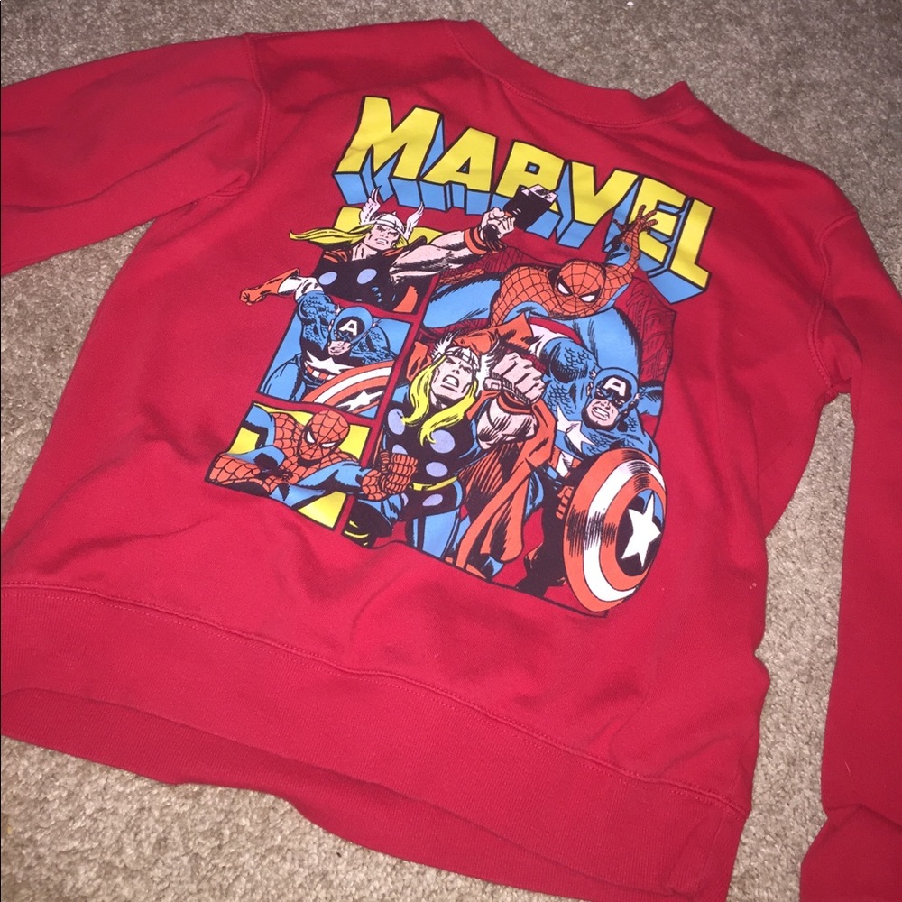 Marvel Pullover sweatshirt