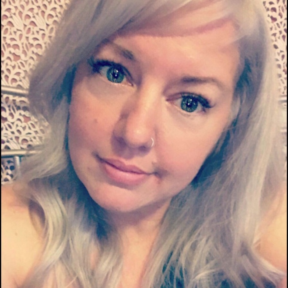 Meet your Posher, Kelly