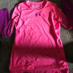 Long sleeve Under Armour.