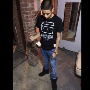 Meet your Posher, Damian