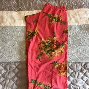 Lularoe Flower patterned leggings