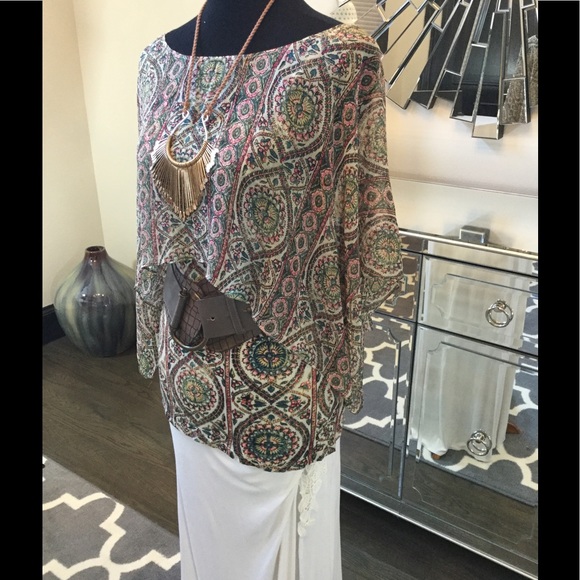 Tiny Drape Poncho Blouse - Picture 5 of 8