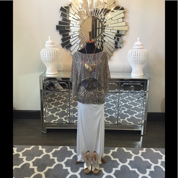 Tiny Drape Poncho Blouse - Picture 8 of 8