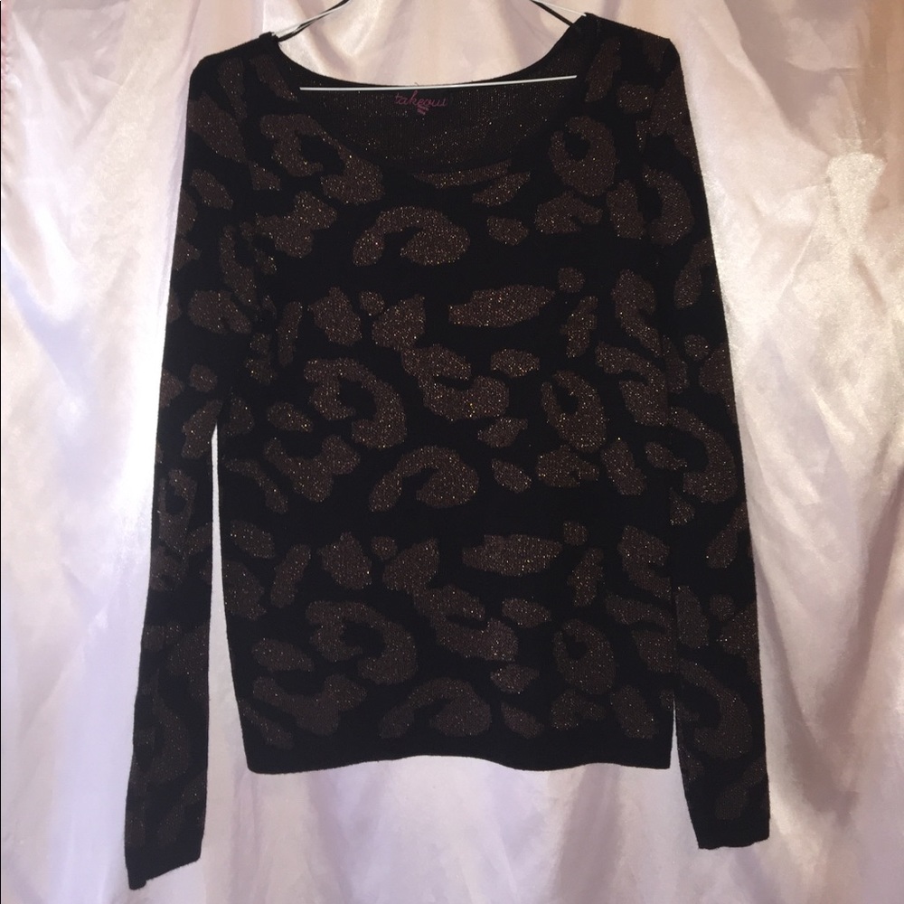 Long sleeve shirt/sweater