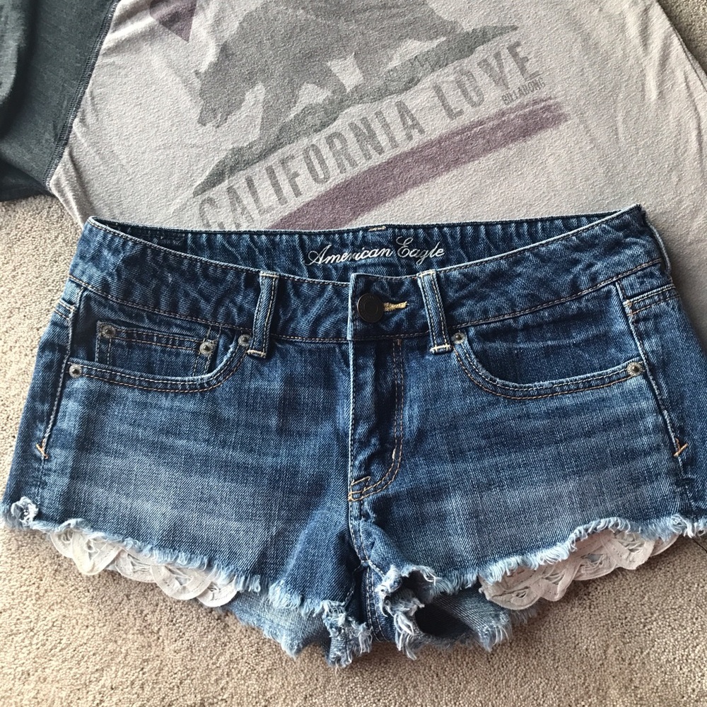 AEO Cut-off Shorts