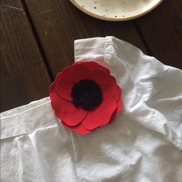 White Girl Top - Picture 4 of 4