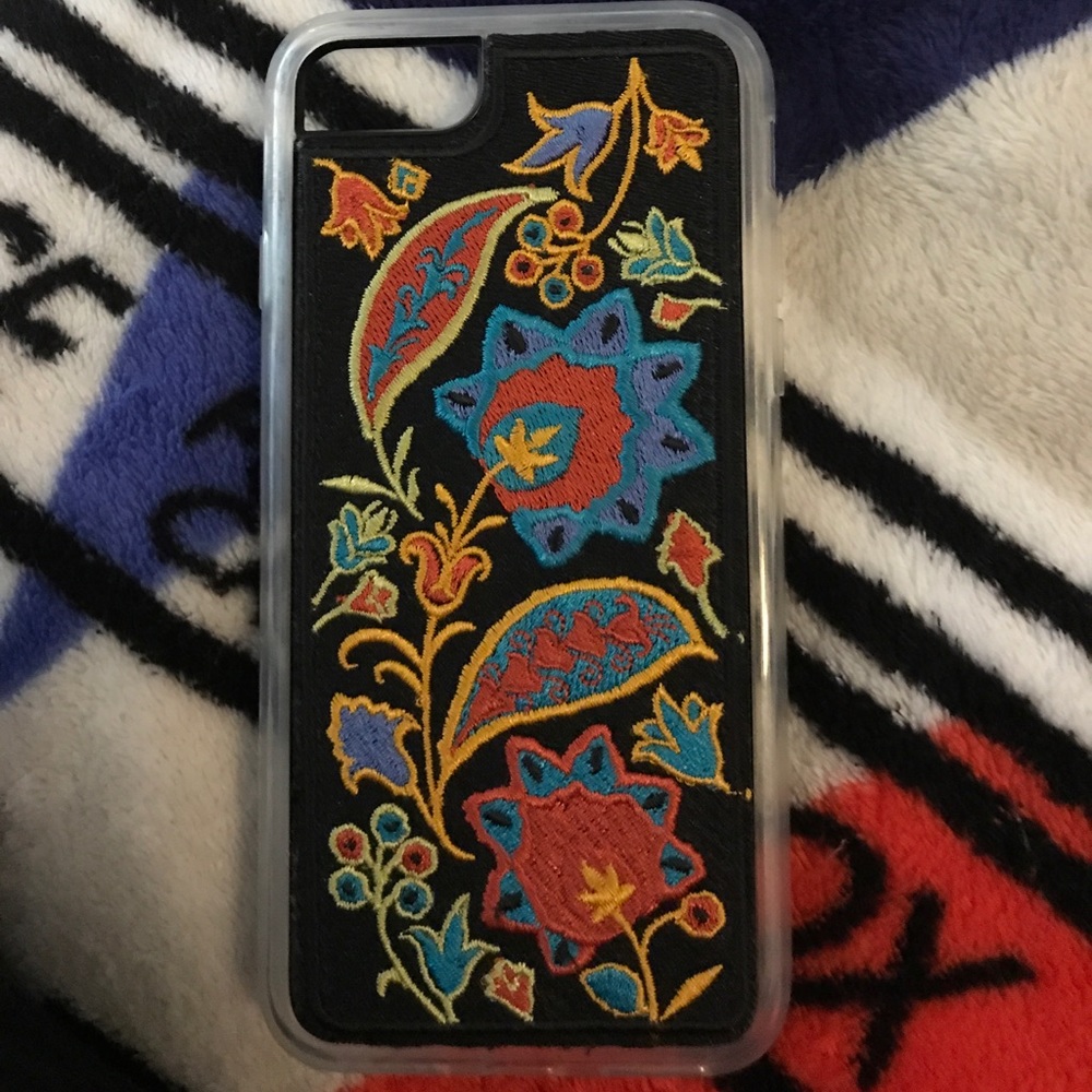 Embroidery IPhone 7 case