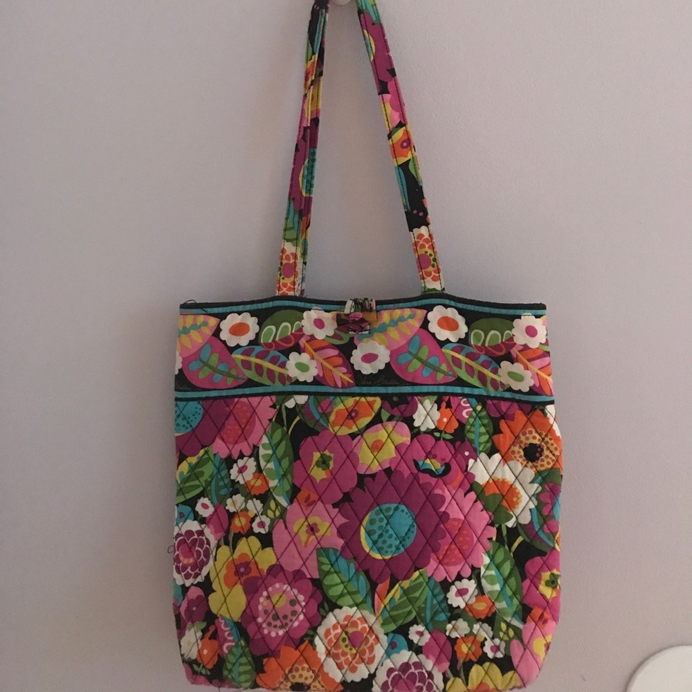 Medium Sized Vera Bradley Tote Bag in Va Va Voom