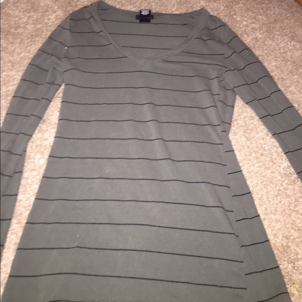 Black and green long sleeve
