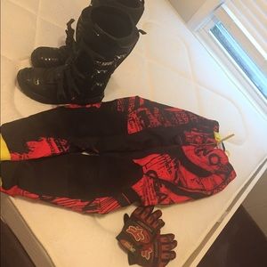 O'Neil, Fox, and Oakley dirt bike gear