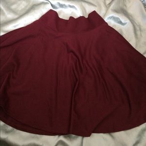 Maroon skirt tillys