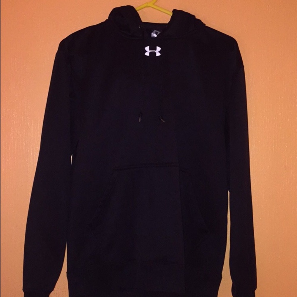 Black Under Armour Sweatshirt