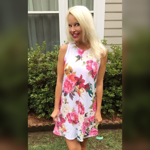 ❤️SUMMER Clearance Beautiful floral knit dress - Picture 2 of 4