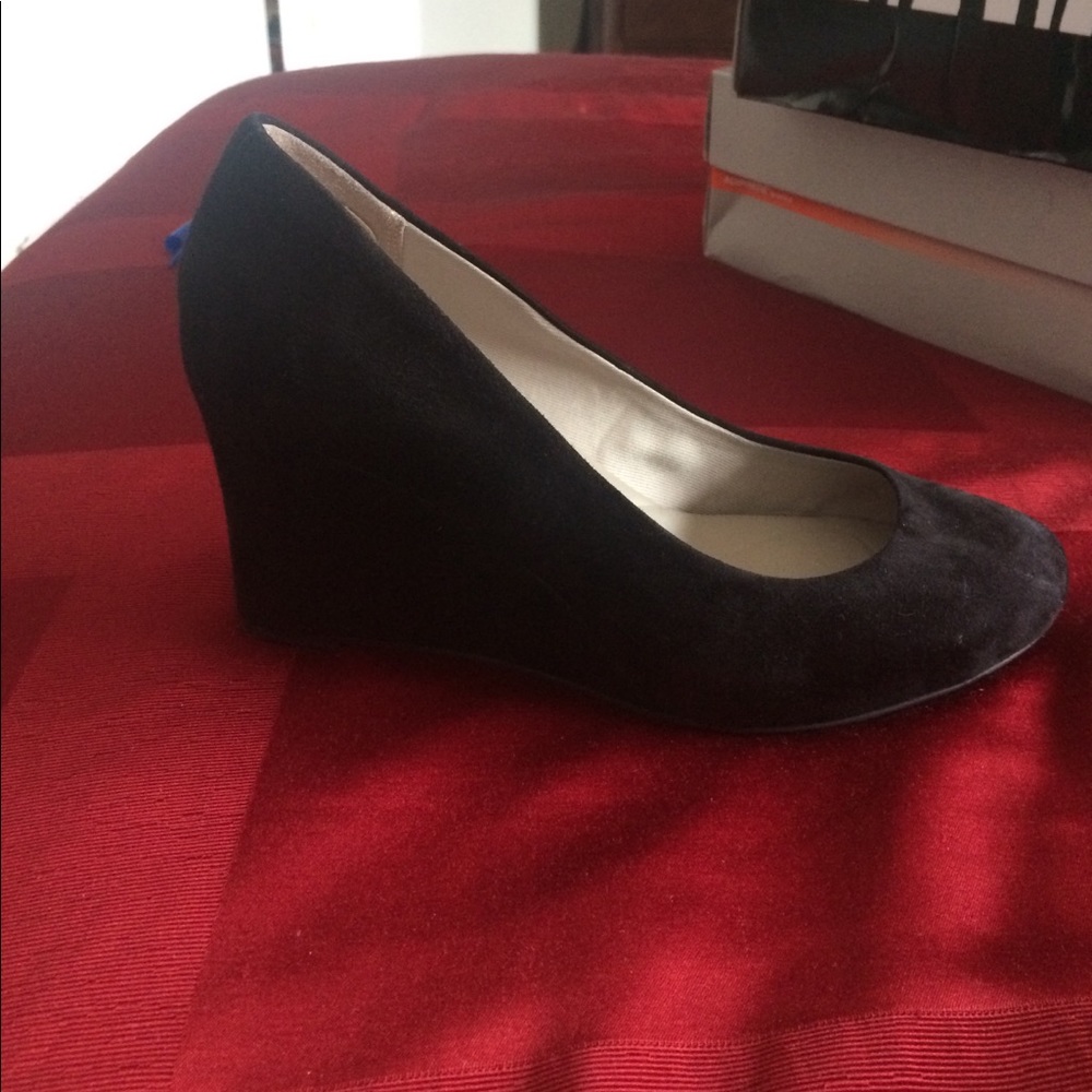 Rockport black wedges