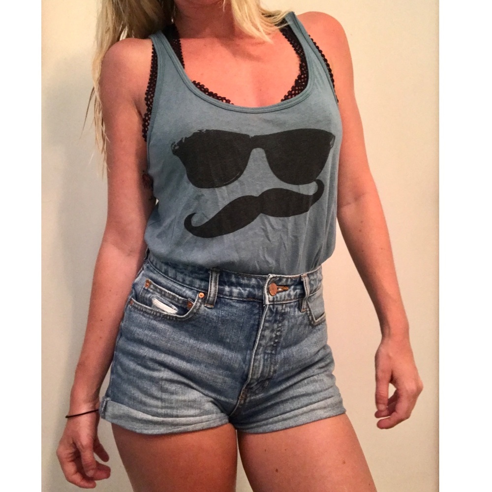 Volcom mustache tank