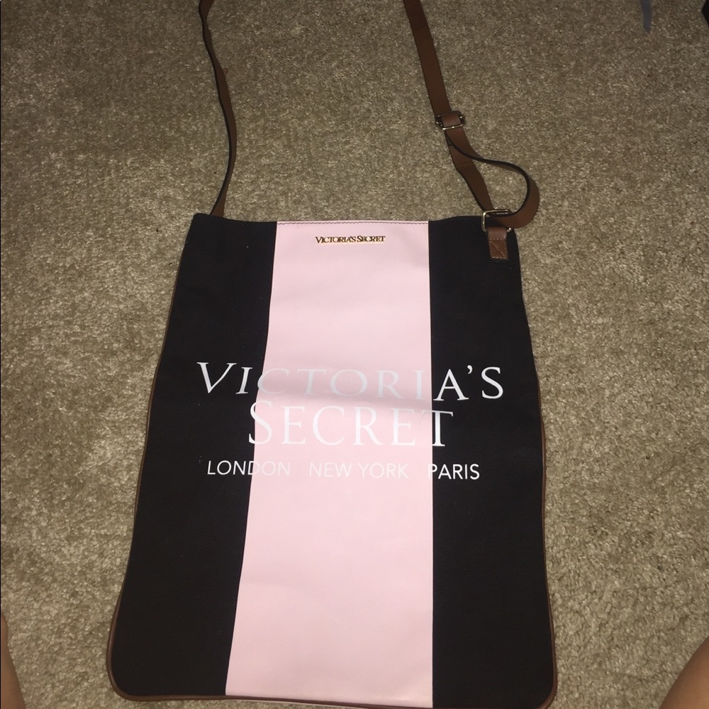 Victoria's Secret hand bag