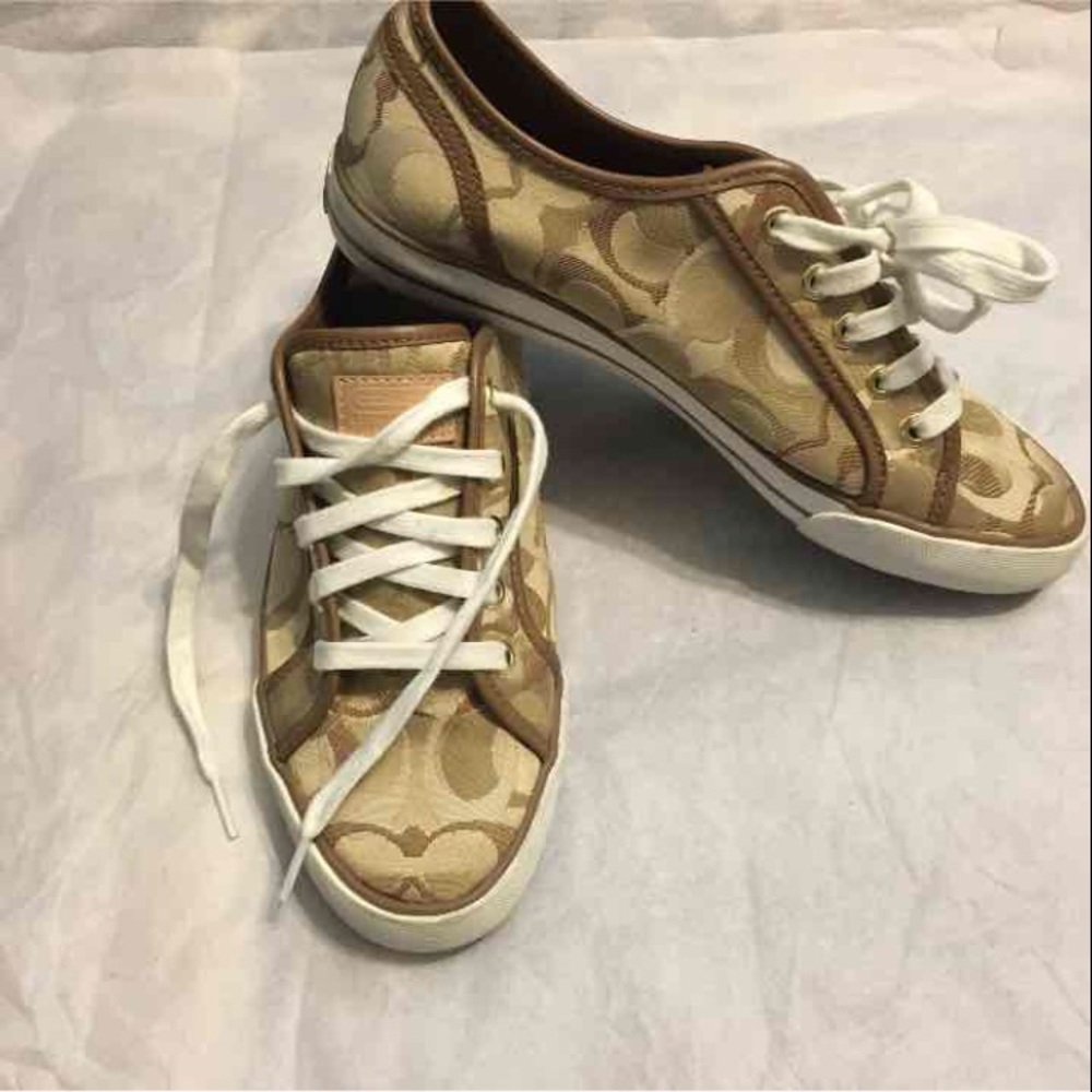 Coach shoes