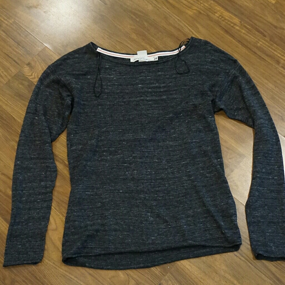 Grey LOGG H & M sweater