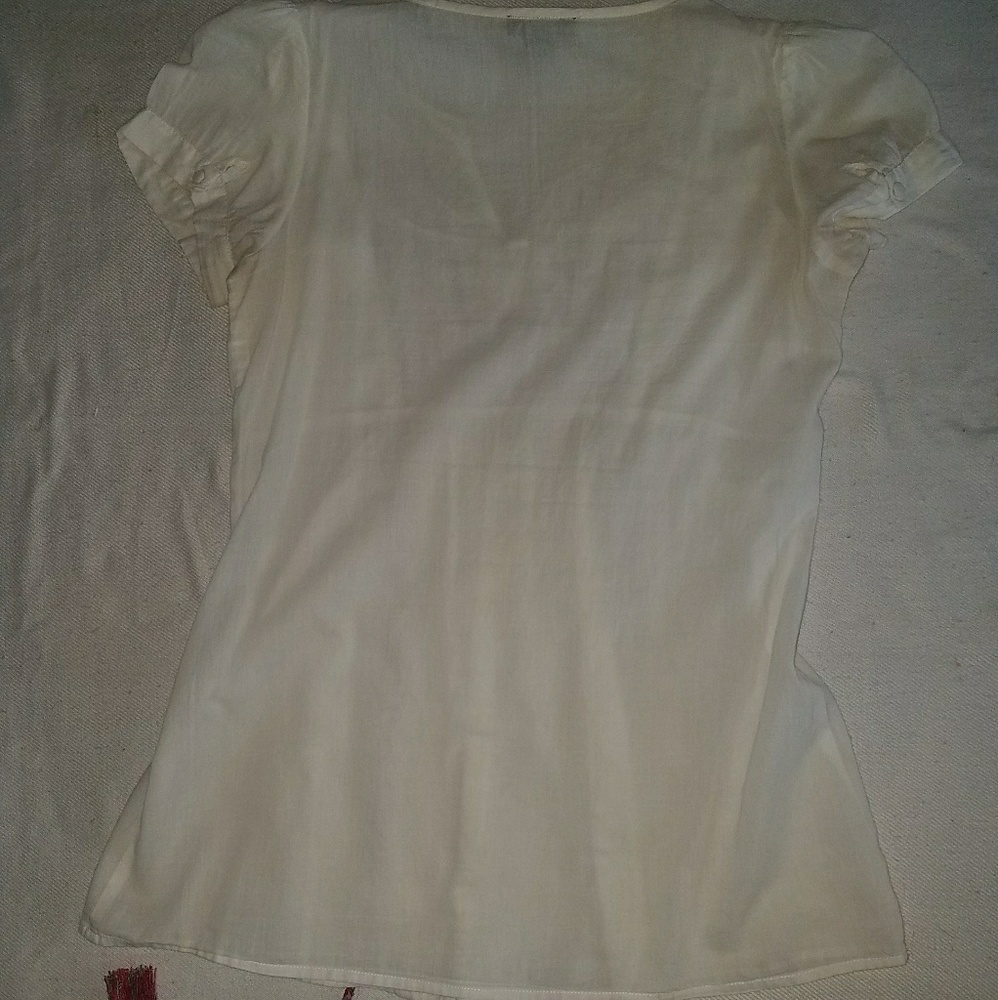 Embroidered Blouse - Picture 3 of 4