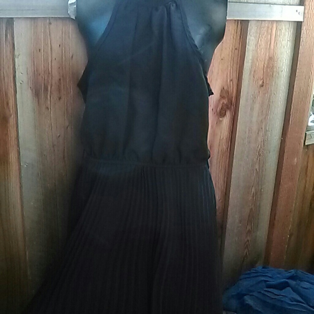 Cute lil black dress