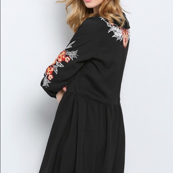 Floral EMBROIDERED Black Longsleeve DRESS NEW - Picture 4 of 4