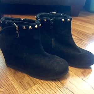 Michael Kors low heeled booties